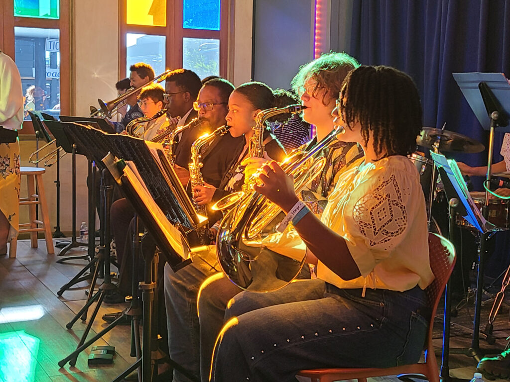 Ben Franklin band performing at Bennaroo