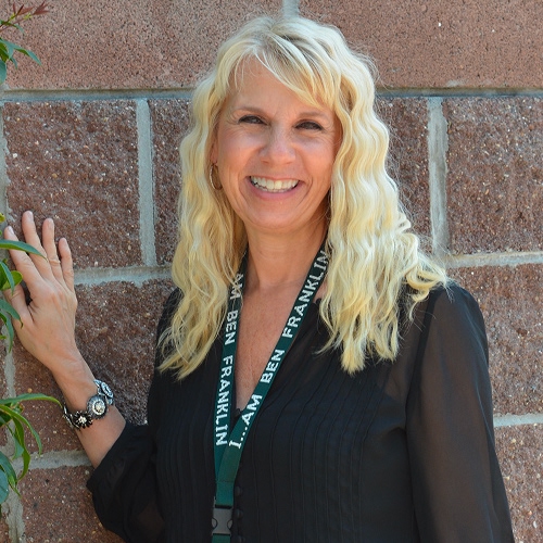 Shari Taylor
